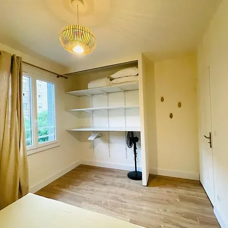 Grand Vue 사리 솔렌자라