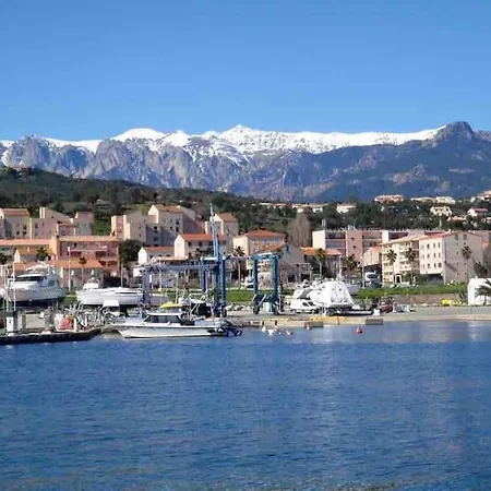 Grand Vue サリ・ソランザラ